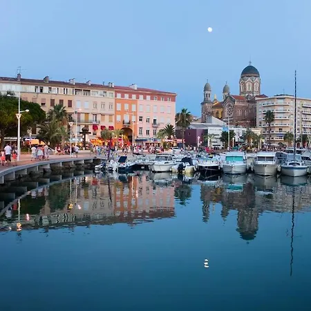 Au Petit Bonheur, Centre St-raphael, 8min A Pied * Saint-Raphaël